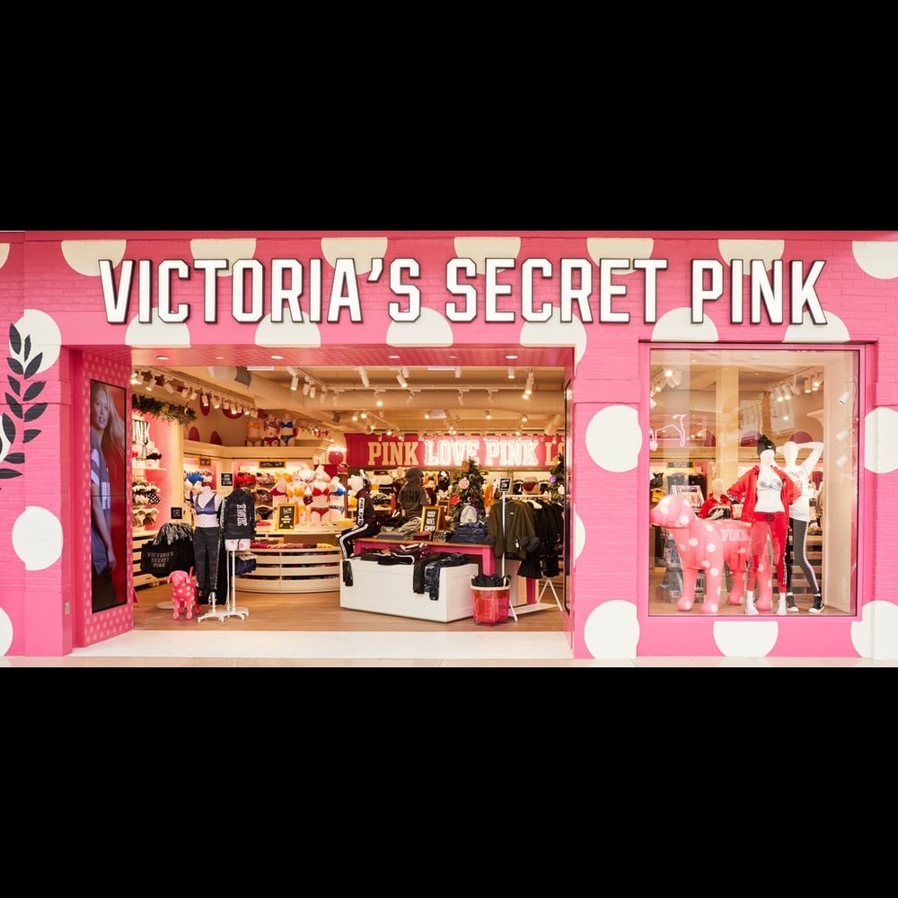 VS Pink mystery box